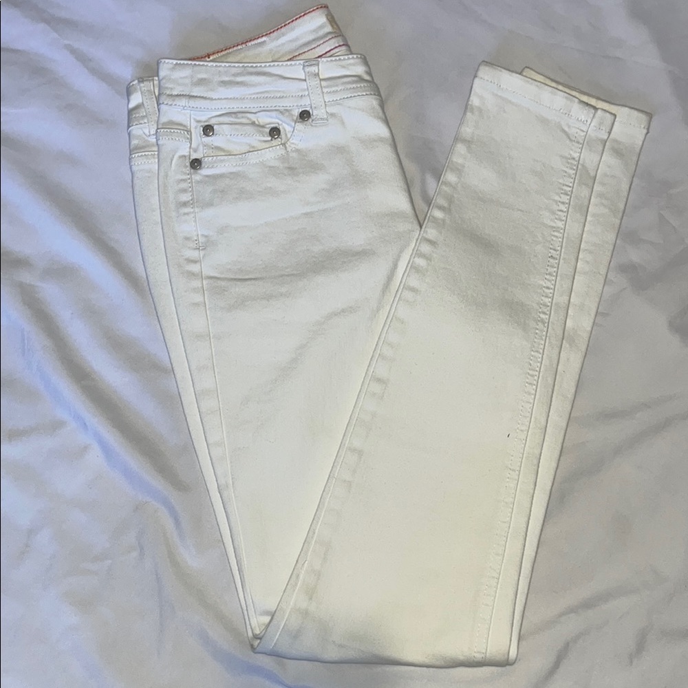 Jences Skinny Jeans with Clean Design - Picture 15 of 16